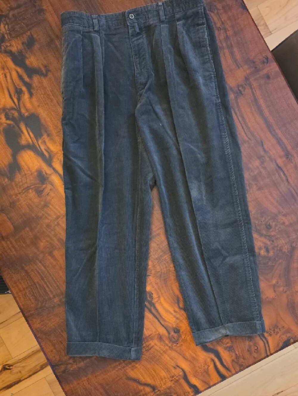 Classic Corduroy Pants Green Woth Suspender Attatchments✨️VINTAGE✨️